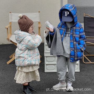 Jaqueta com capuz infantil para meninas